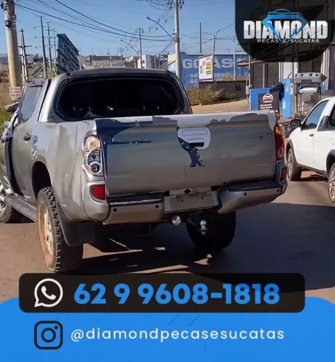 Mitsubishi L200 Triton - 4x4 - peças e sucata - Foto 2