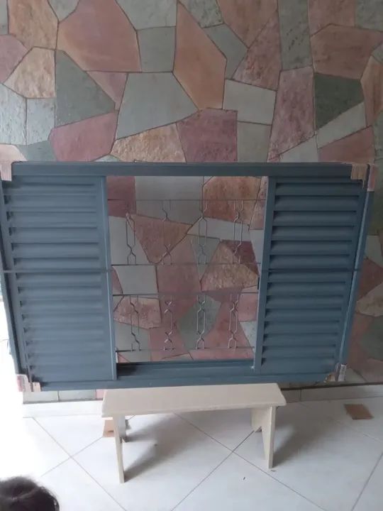 Janela Veneziana Sasazaki 1,5m x 1m - Foto 4