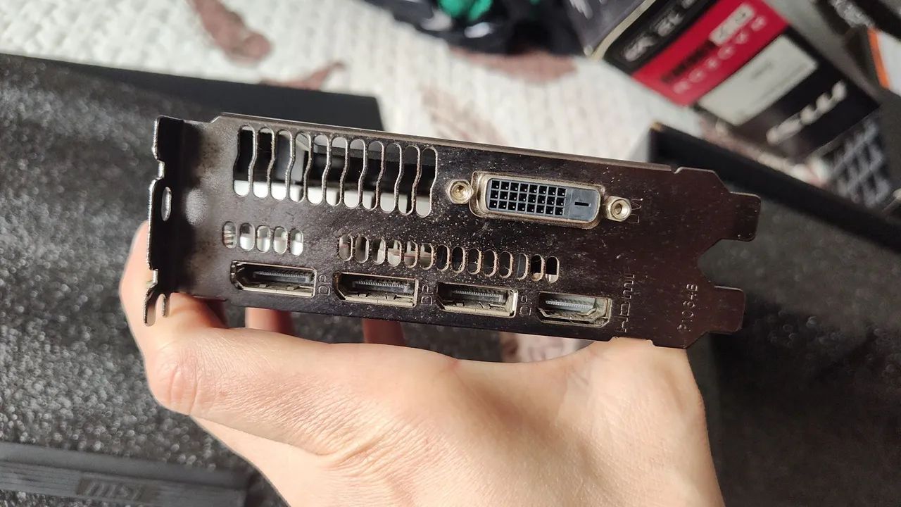 PLACA DE VÍDEO MSI RADEON RX570 8GB VRAM GDDR5  - Foto 4
