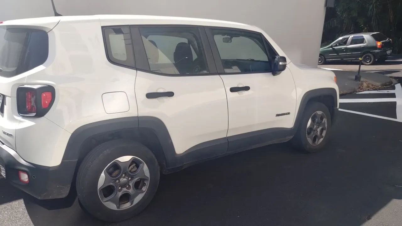 Renegade Sport Automática 2016