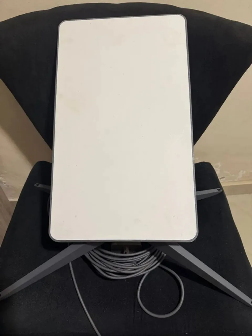 Vendo antena usada starlink completa