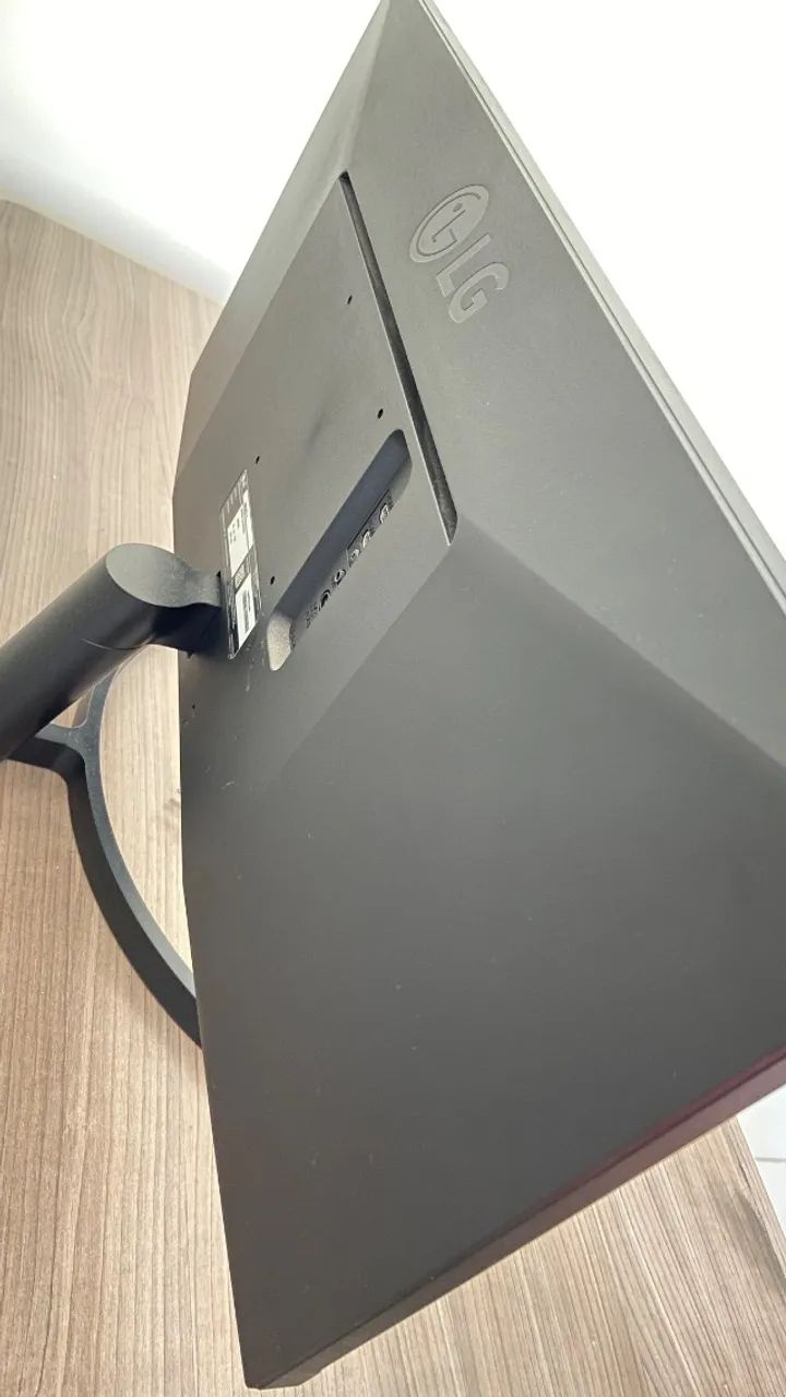 Monitor LG 