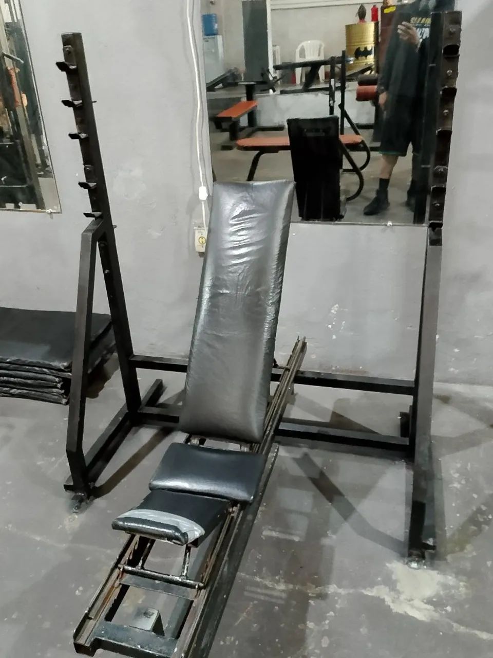 Aparelho de musculação 