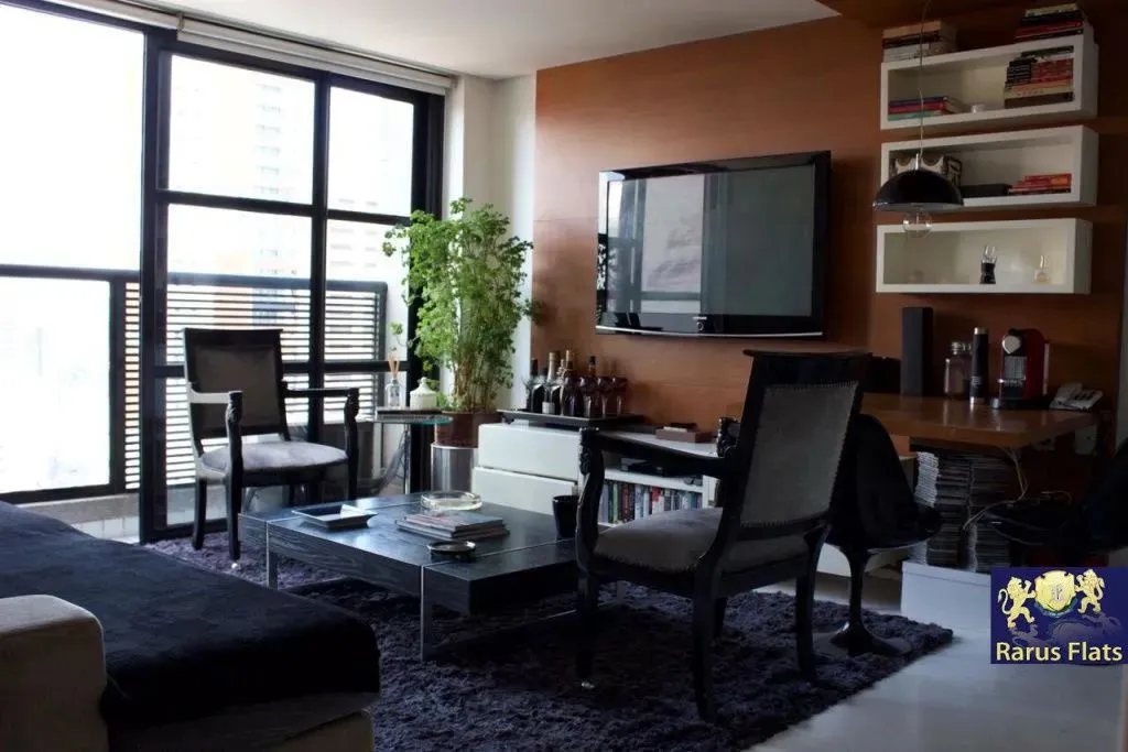 Flat para locação na Vila Nova Conceição - Edifício Urbano Duplex - Cód. LOE08365