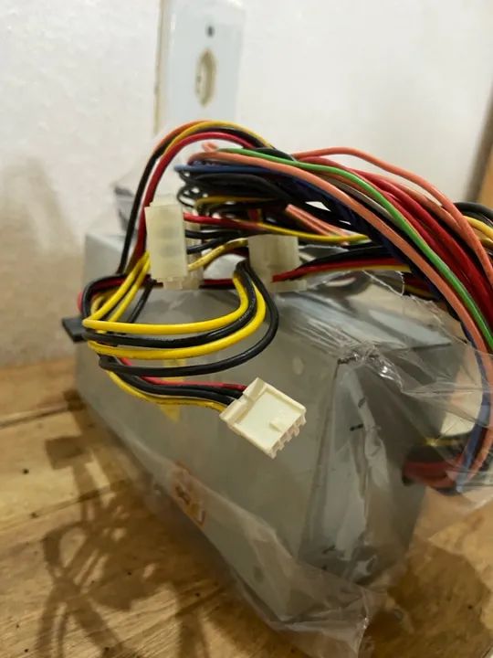 Fonte de Alimentação para PC 250w - Foto 3