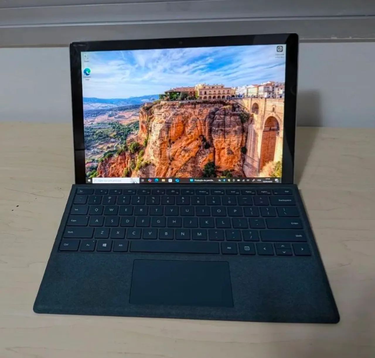 Windowsタブレット本体 Microsoft Surface Pro 5 | 128 GB