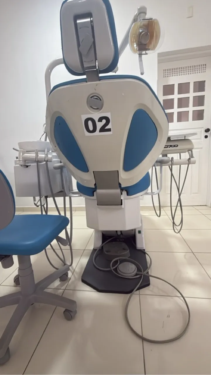 Cadeira Odontológica com Rodinhas