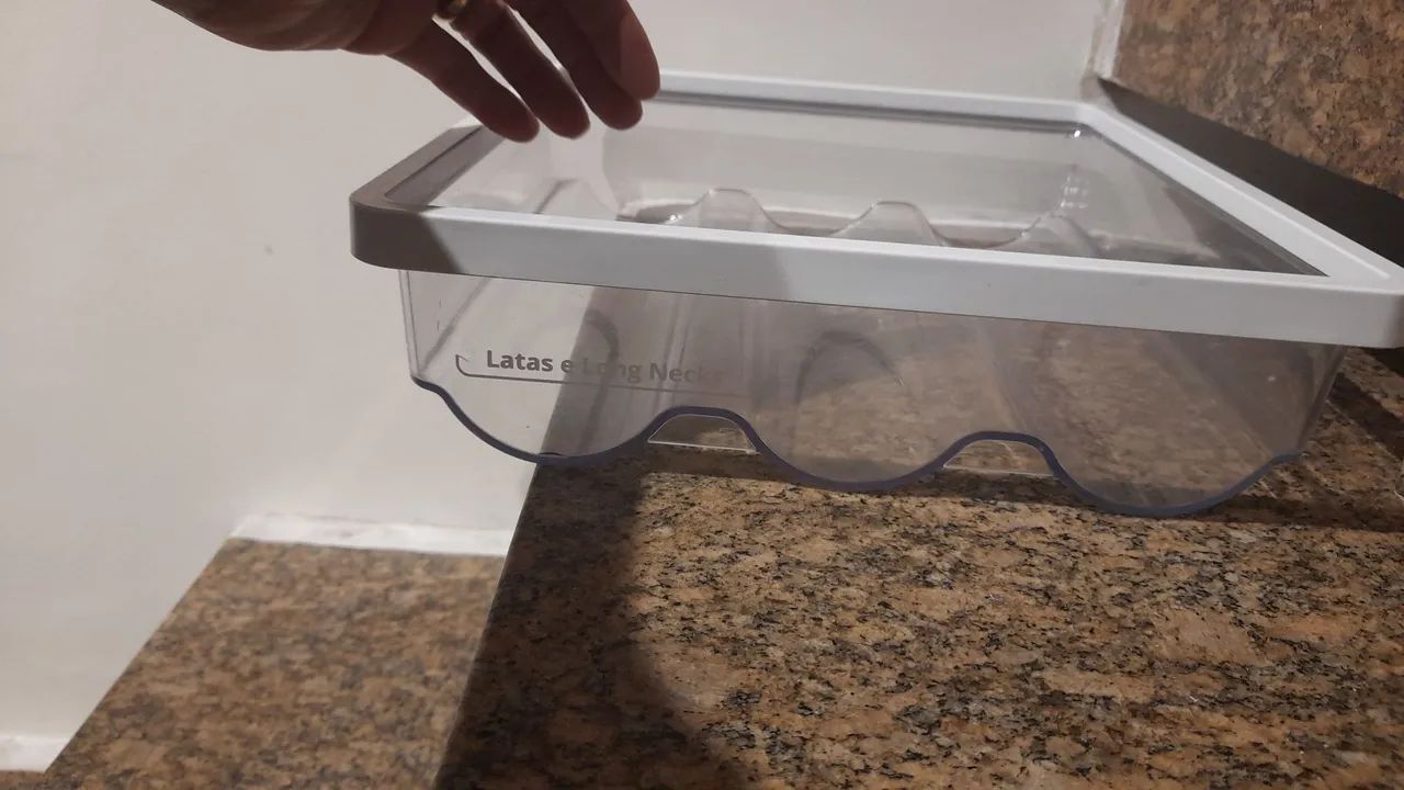 Gaveta para latas e long neck - Geladeira