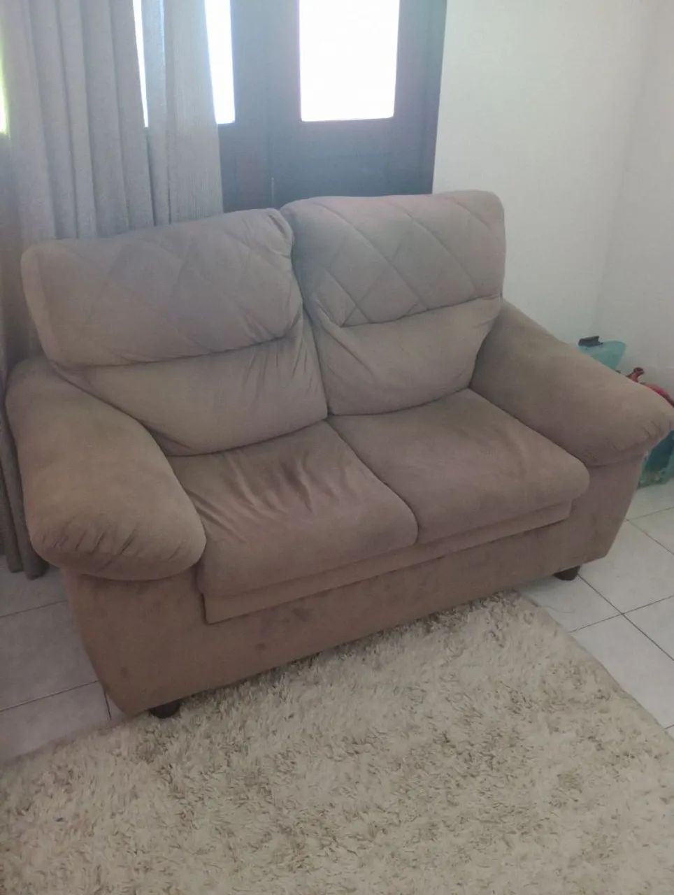 Sofa de dois lugares 