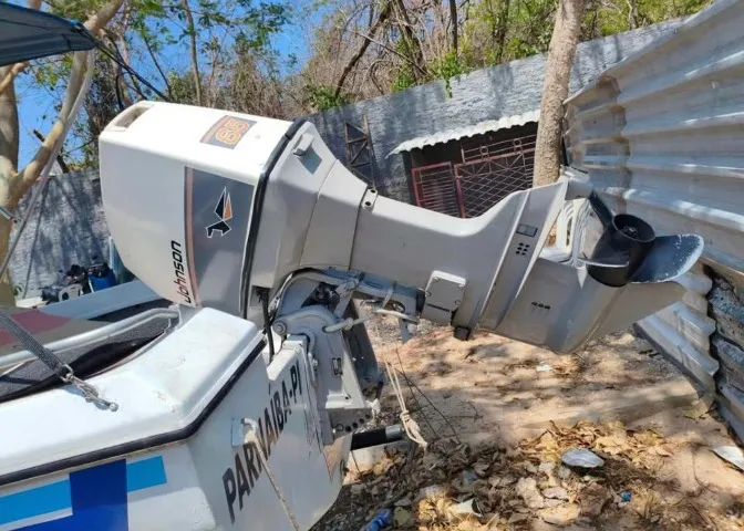 Lancha com motor de 65hp - Foto 7
