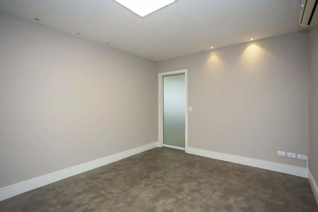 Sala comercial no Centro de Curitiba, PR - Foto 4