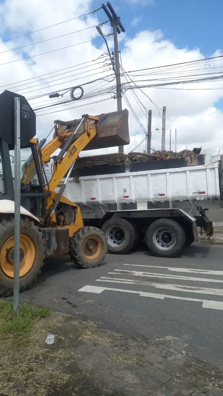 Terraplanagem / Demolição  - Foto 2