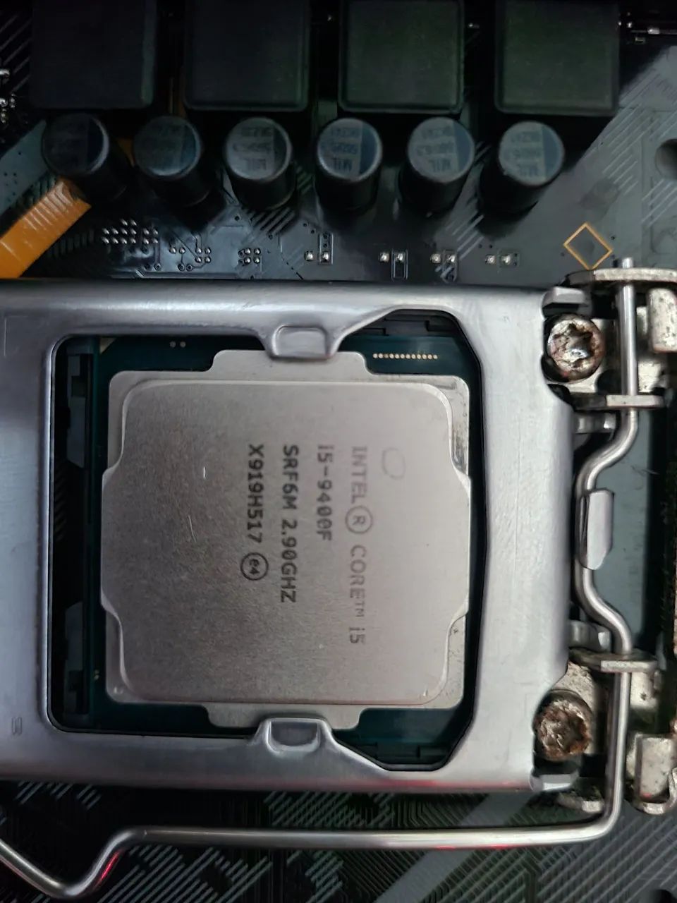I5 9400F 2.9Ghz (Vendo ou troco)