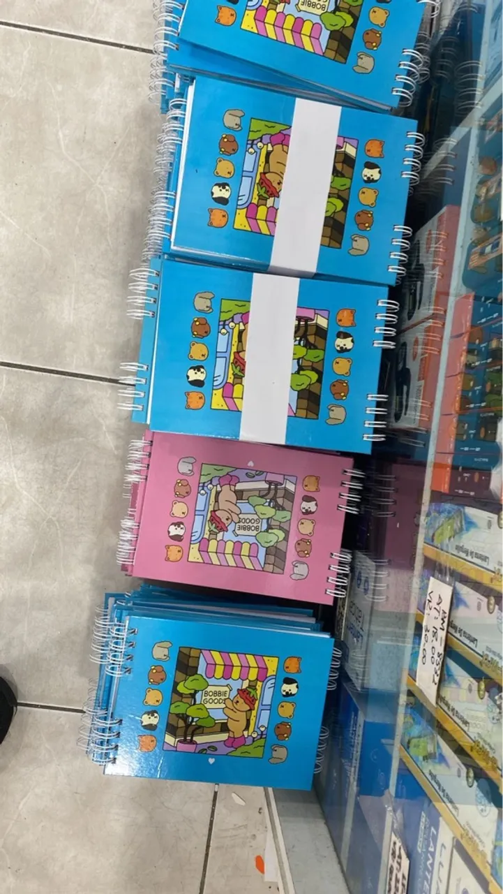 Livro Colorir Bobbie Goods Capa Dura De Desenhos Folha Boobie Goods