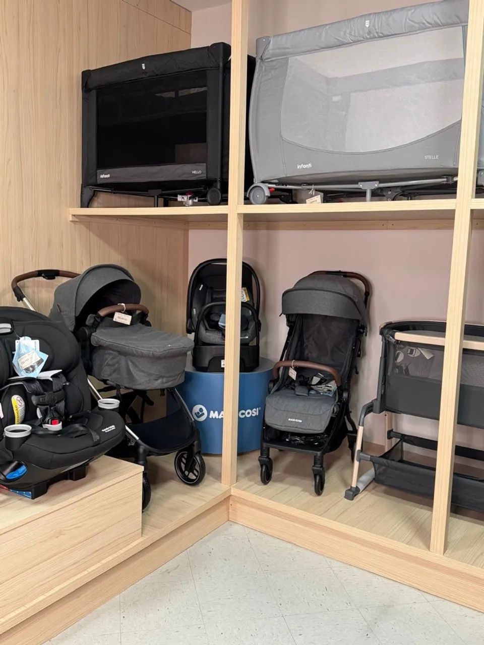 Carrinhos de bebê cadeirinha e bebê conforto - Foto 2