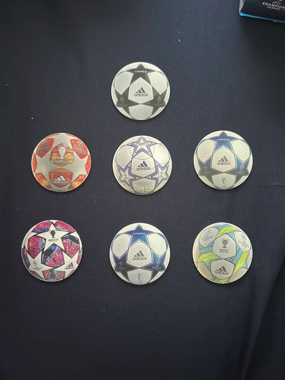 VENDO TAZO BOLA DA CHAMPIONS 