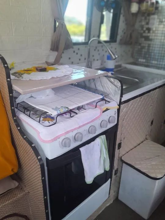 Vende-se Motorhome micro ônibus 7 lugares.I - Foto 11