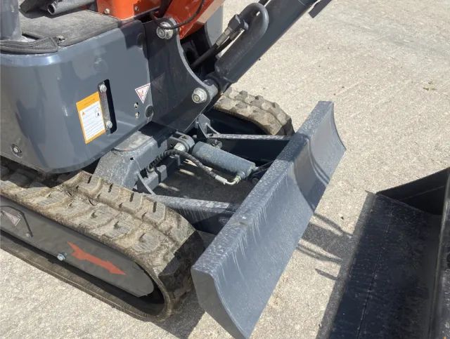 MINI ESCAVADEIRA64728596779267123