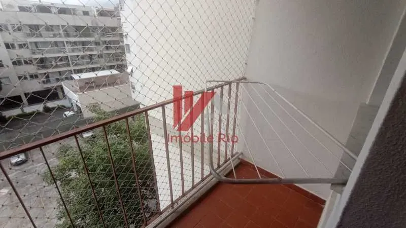A Imóbile Rio vende 53m2 varanda 2 quartos garagem Méier
