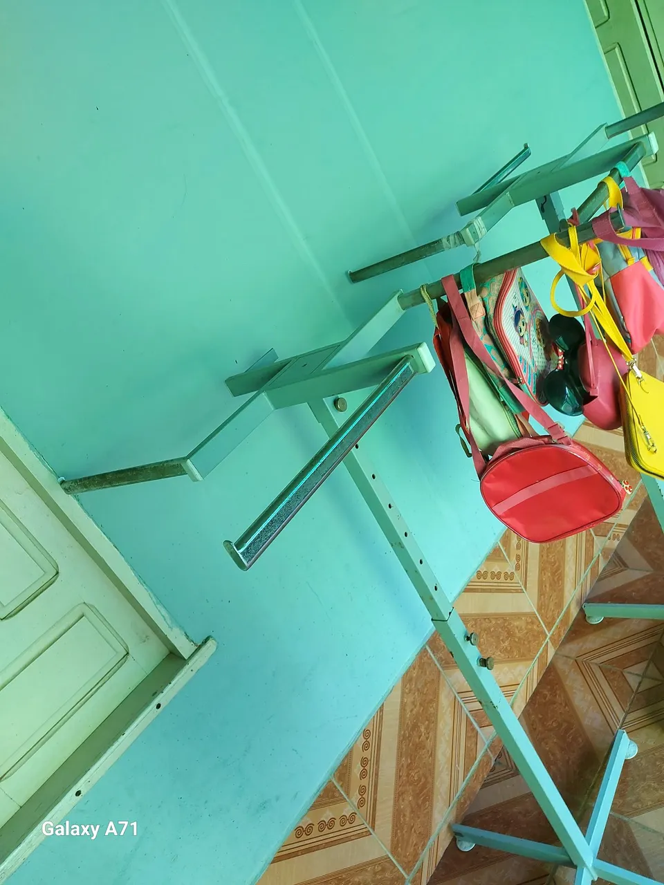 VENDO SUPORTE CABIDEIRO