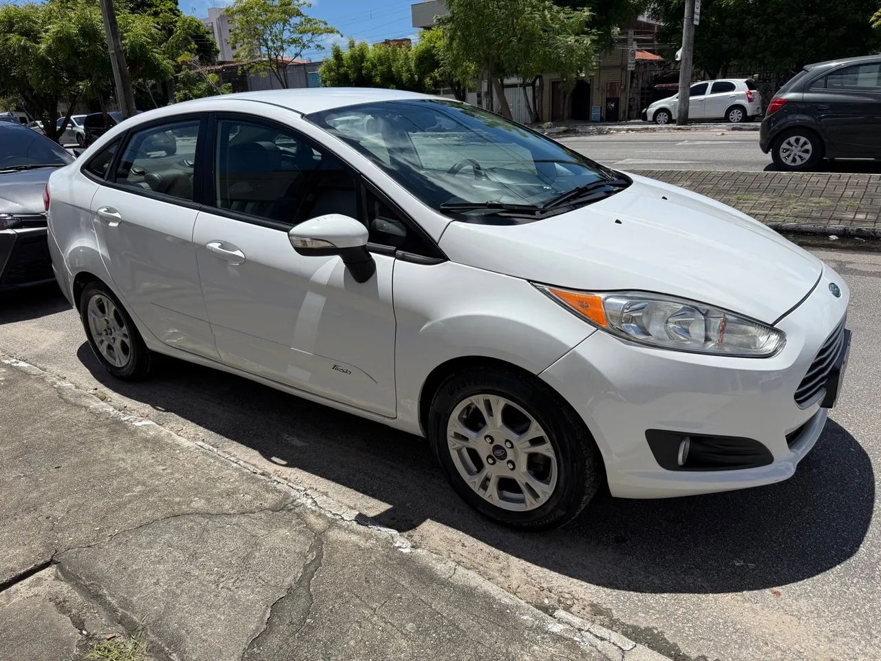 New Fiesta 15/15 automático ( Garantia de 3 meses ou 5 mil km ) - Foto 5