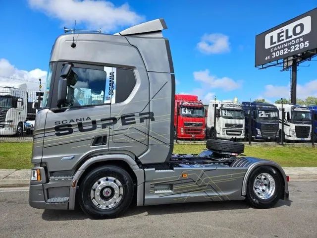 Scania R460 SUPER Ano 25 0km Tração 4x2 Farol de Teto Geladeira Ar Digital - Foto 3