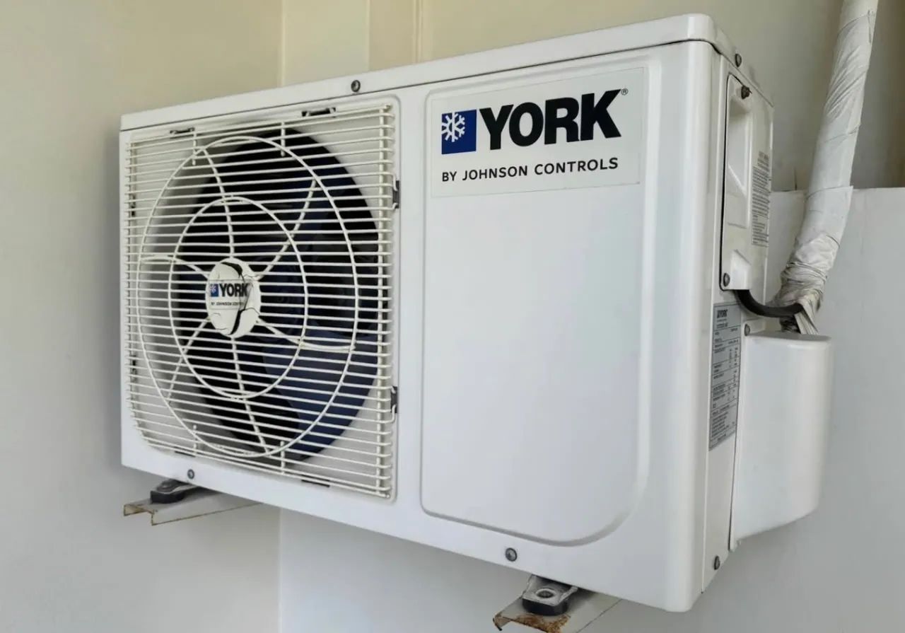 Ar-condicionado sprint 7.500 btus York - Foto 4