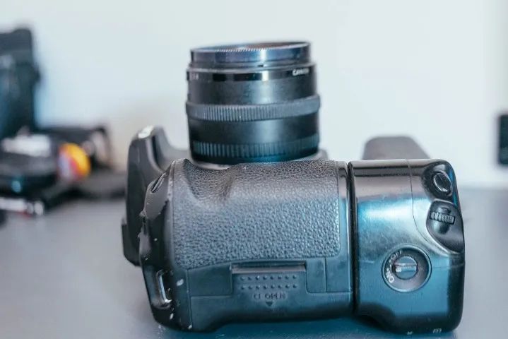 Canon 40D + Lentes + Grip + 7 baterias - Foto 4