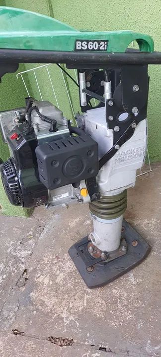 Compactador de solo Wacker Neuson BS 60-2i