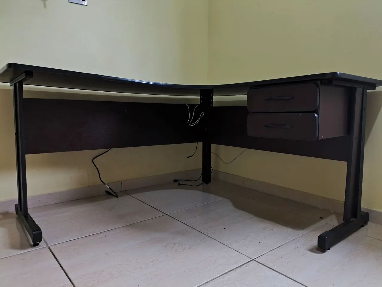 Mesa de canto para escritorio ou casa. - Foto 2