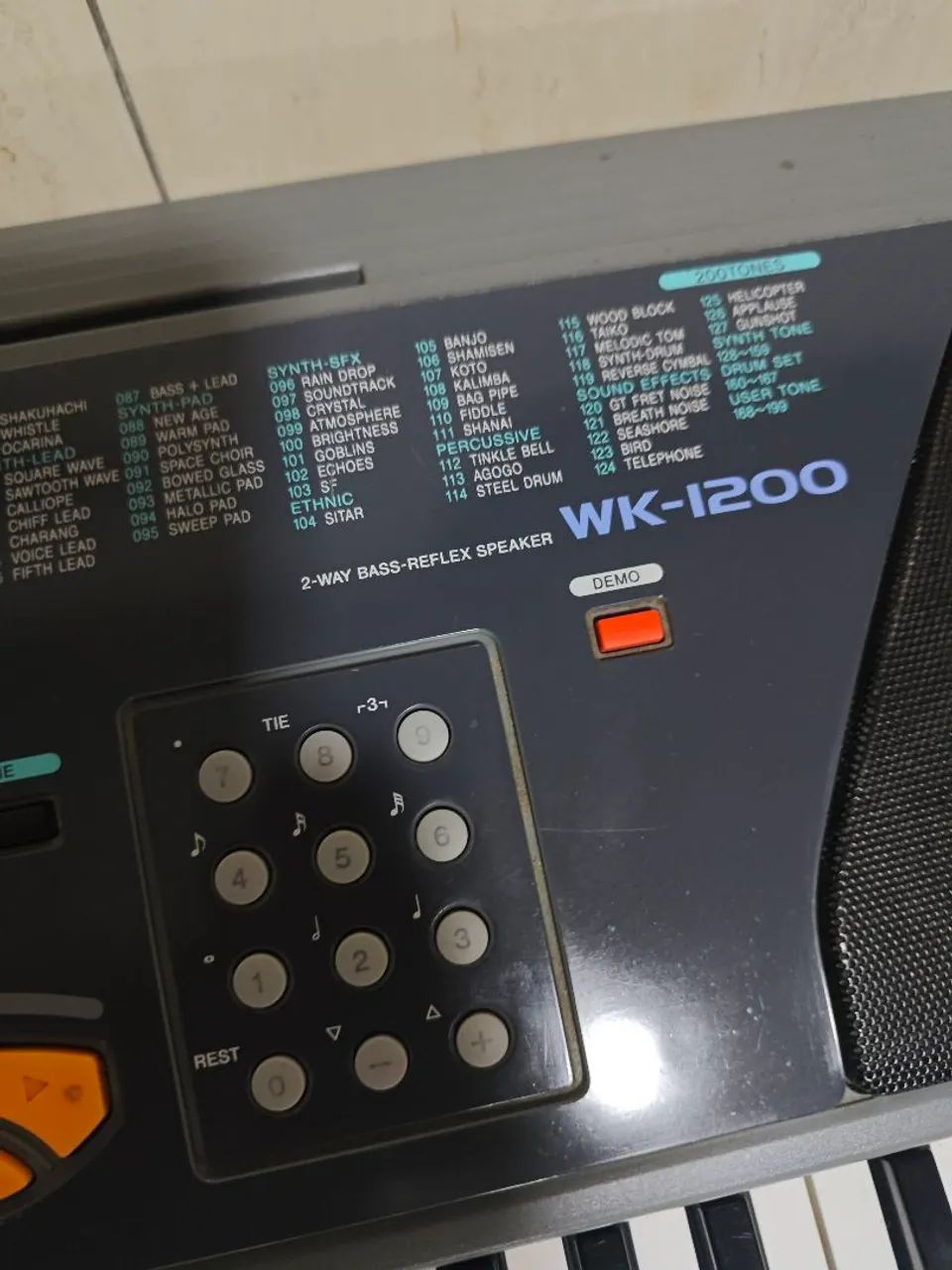 Teclado casio wk 1200 de 73 teclas funcionando perfeitamente  - Foto 4
