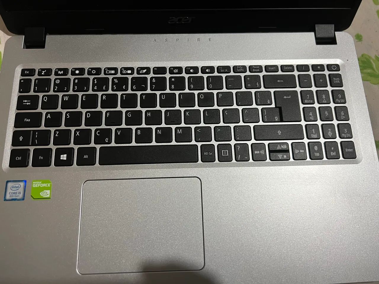 Vende-se notebook Acer i5  - Foto 3