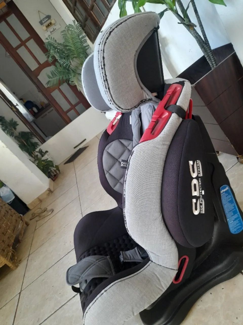 Cadeira infantil para carro - Foto 4