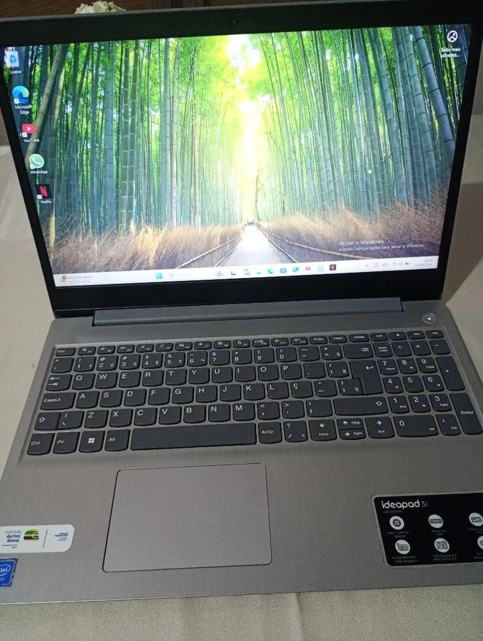 Vendo notebook Lenovo  - Foto 2