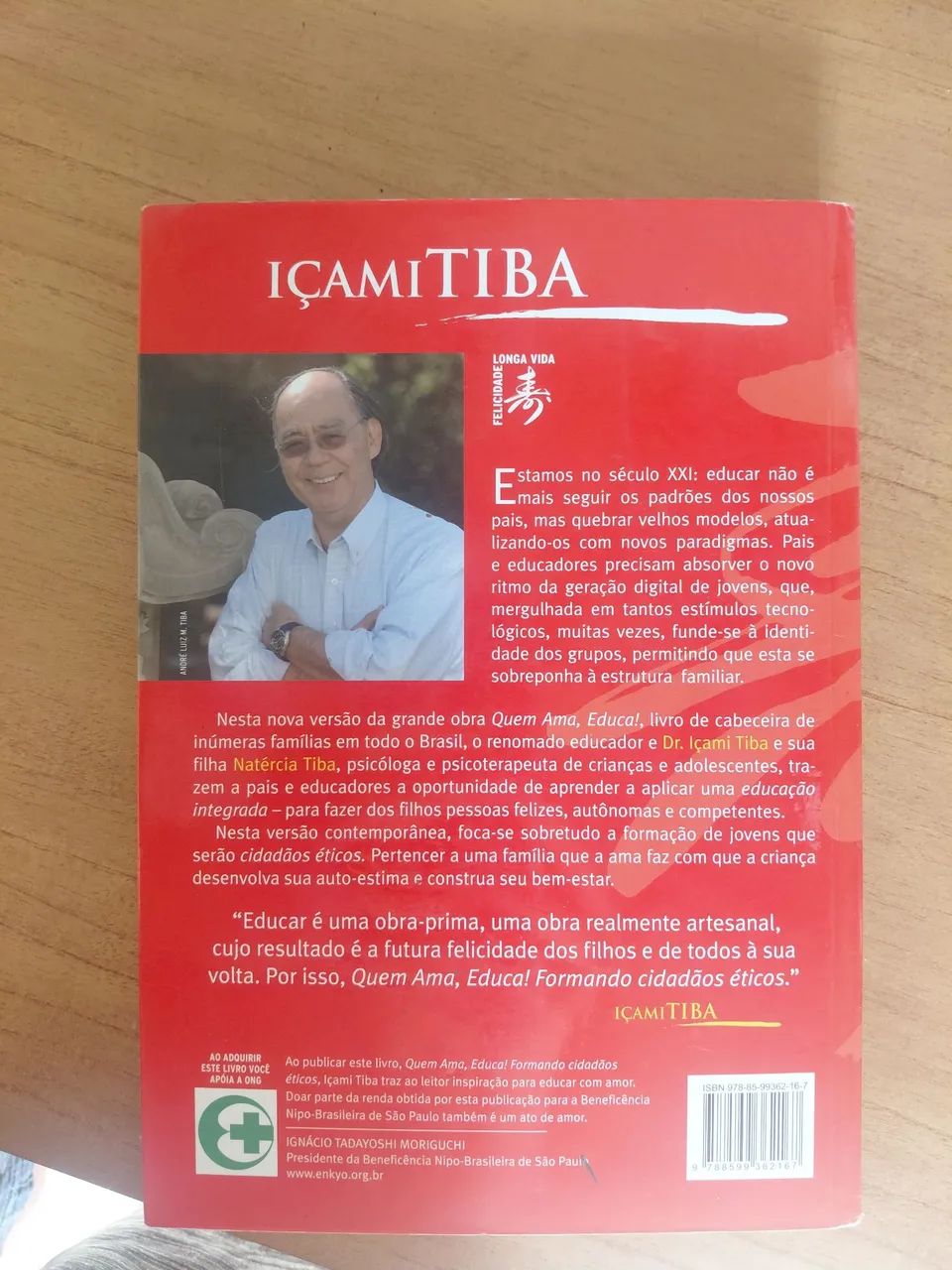 Livro - Quem ama educa - Foto 2