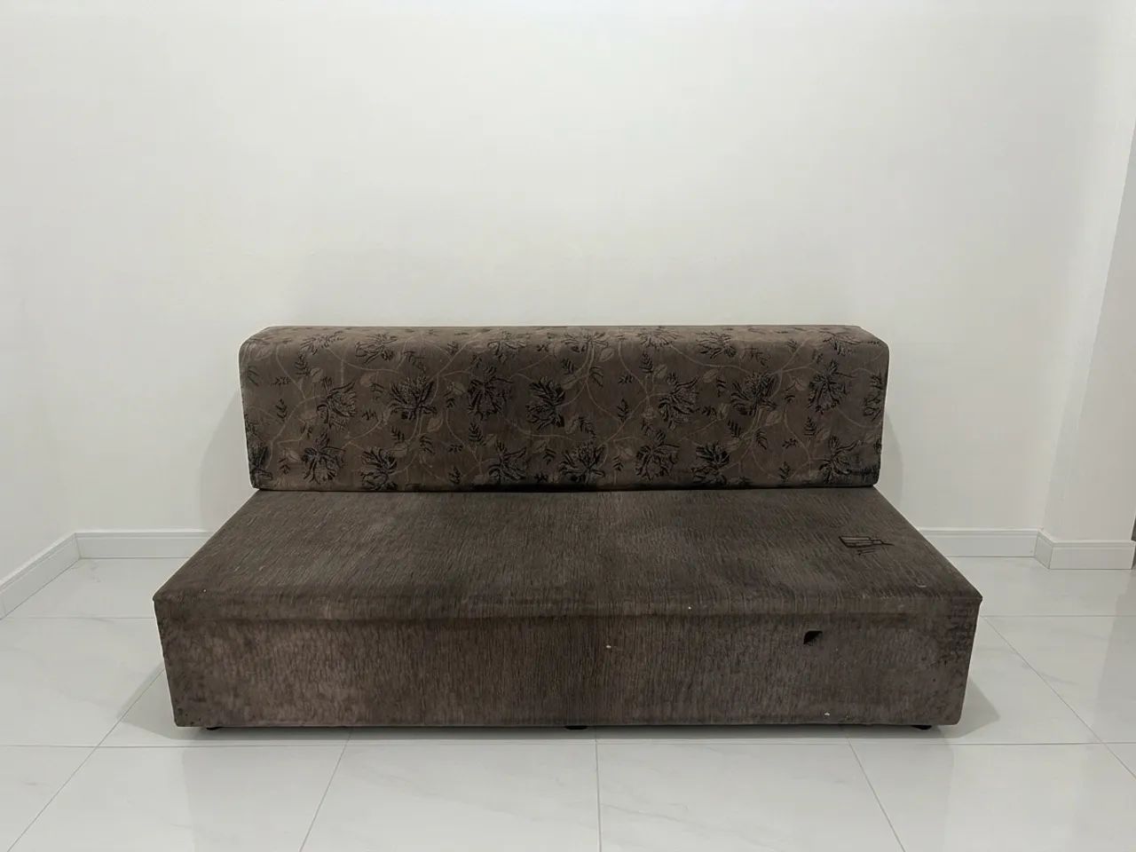 Sofa-Cama 3 Lugares Marrom - Foto 2