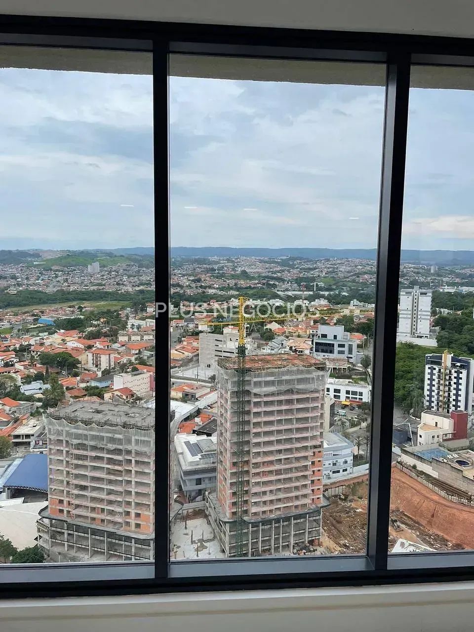 Apartamento à Venda no Edifício Icone em Sorocaba  3 Suítes, 155 m², Andar Alto e Pronto p - Foto 4