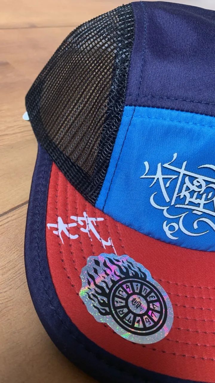 Bonês 5-panel Dryfit Trip Side - Foto 2