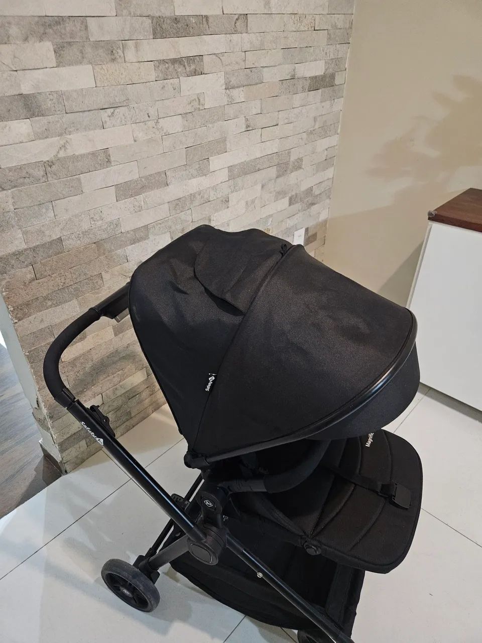 Vendo carrinho de bebê com Moisés da Safety 1. - Foto 3