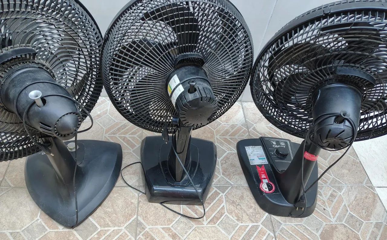 3 ventiladores com defeito ( 2 Arno e 1:Mundial)  - Foto 2
