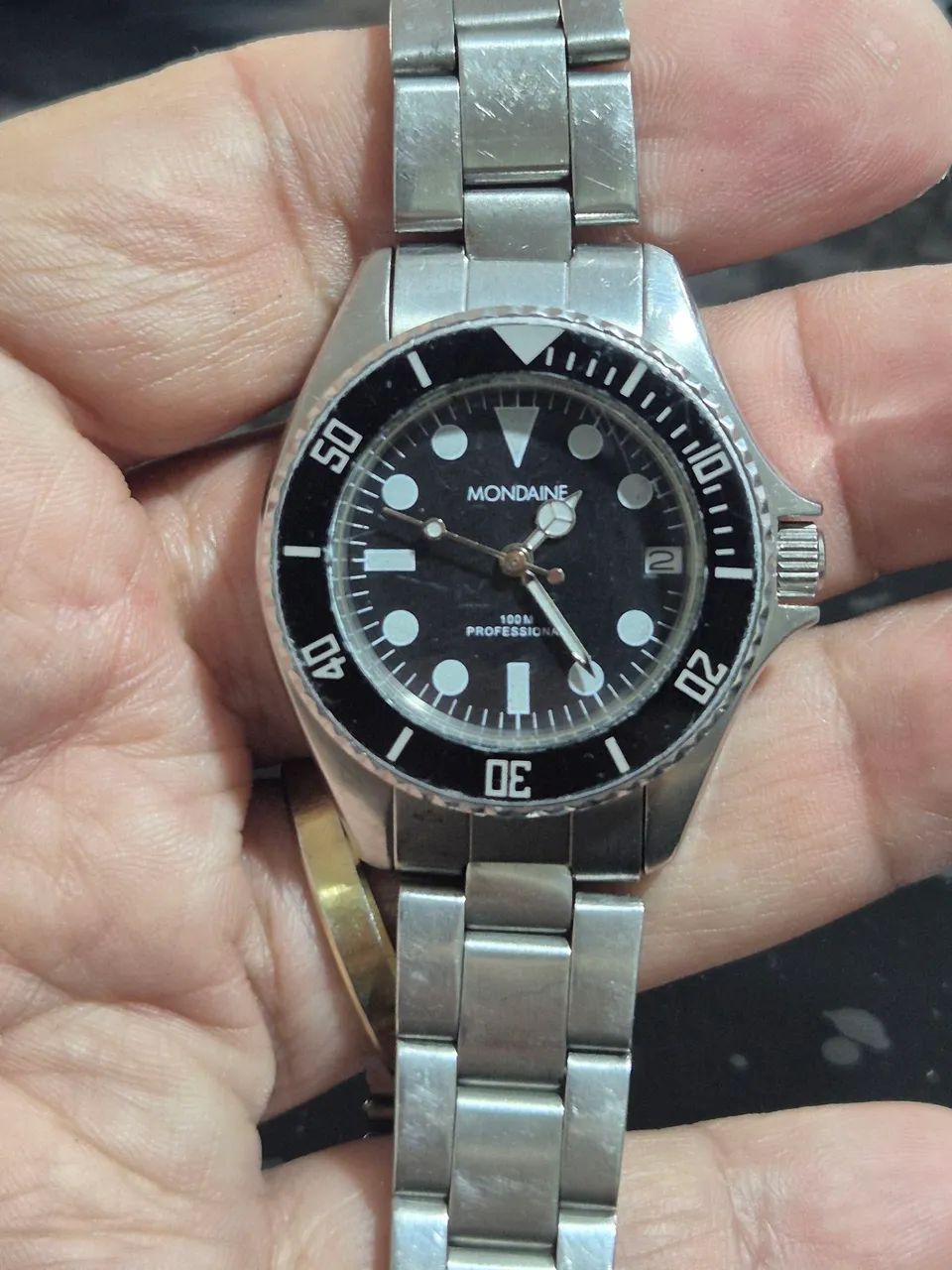 Relógio MONDAINE DIVER SPORT  À  QUARTZ   -   FUNCIONANDO PERFEITAMENTE