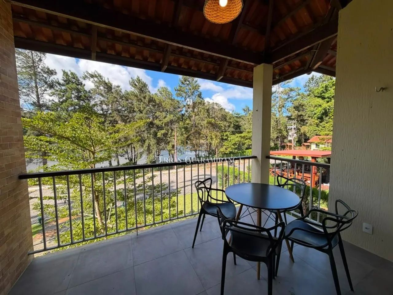 Apartamento Exclusivo com 4 Quartos no Montserrat