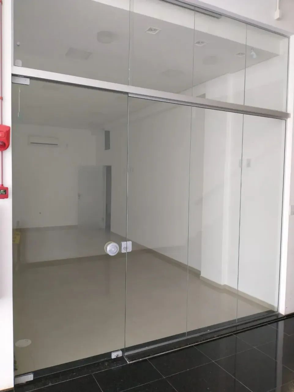 Loja térrea reformada no centro de Blumenau - Foto 4