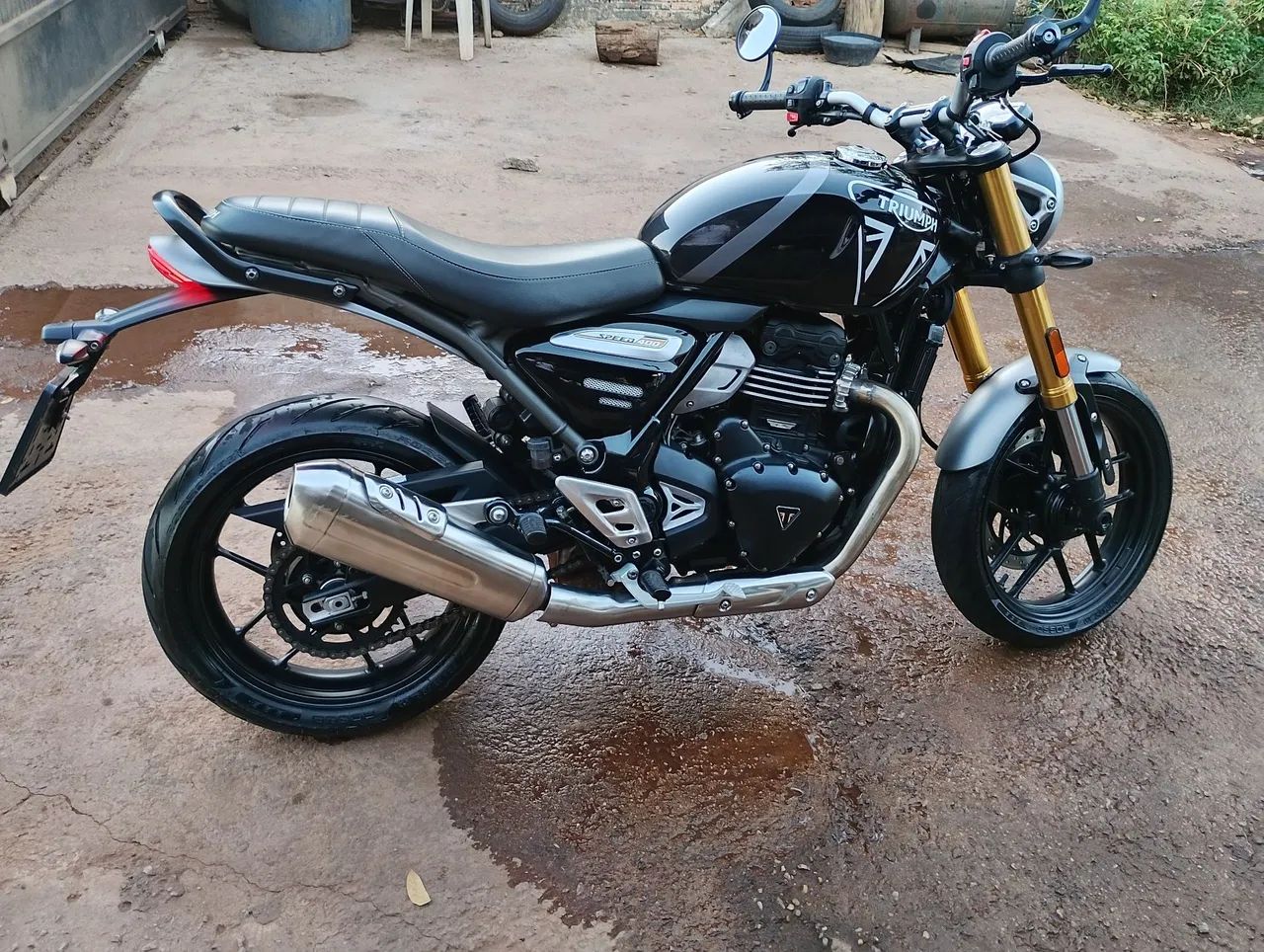 Moto Impecável só para pessoas exigentes 