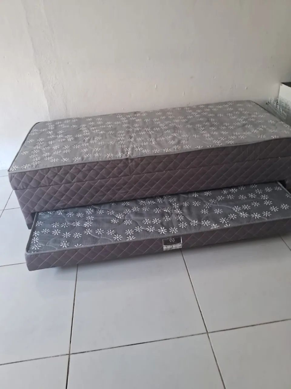 Cama bicama com baú 