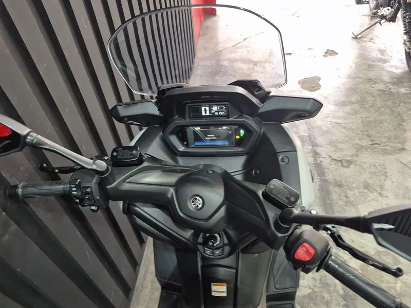 Yamaha XMax 250 cc  - Foto 5