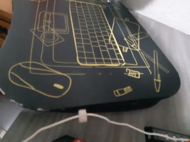 Mesa Almofada Para Notebook com lampada de Led "Ler a Descrição". - Foto 2
