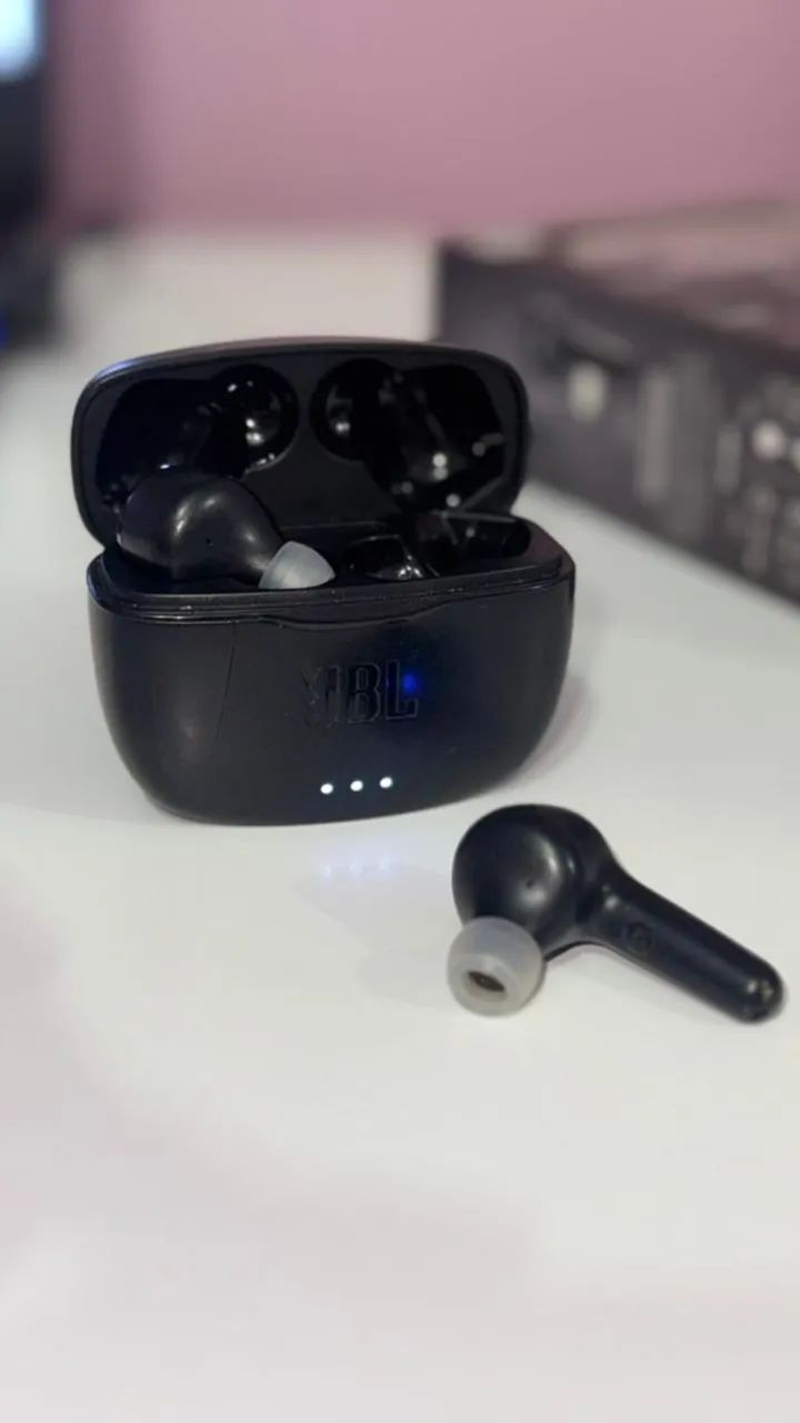 JBL Tune 215TWS Bluetooth Earphones - Powerful Sound + Excellent Battery Life