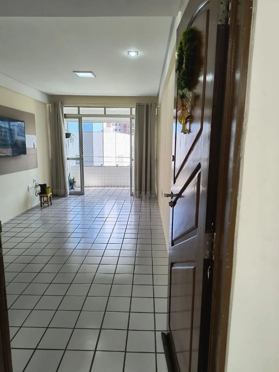 Apartamento com excelente localização no Jardim Oceania.