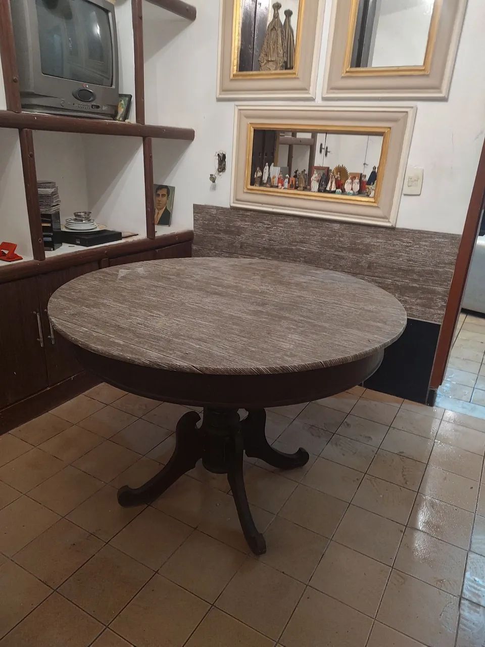 Mesa redonda de jantar madeira maciça 